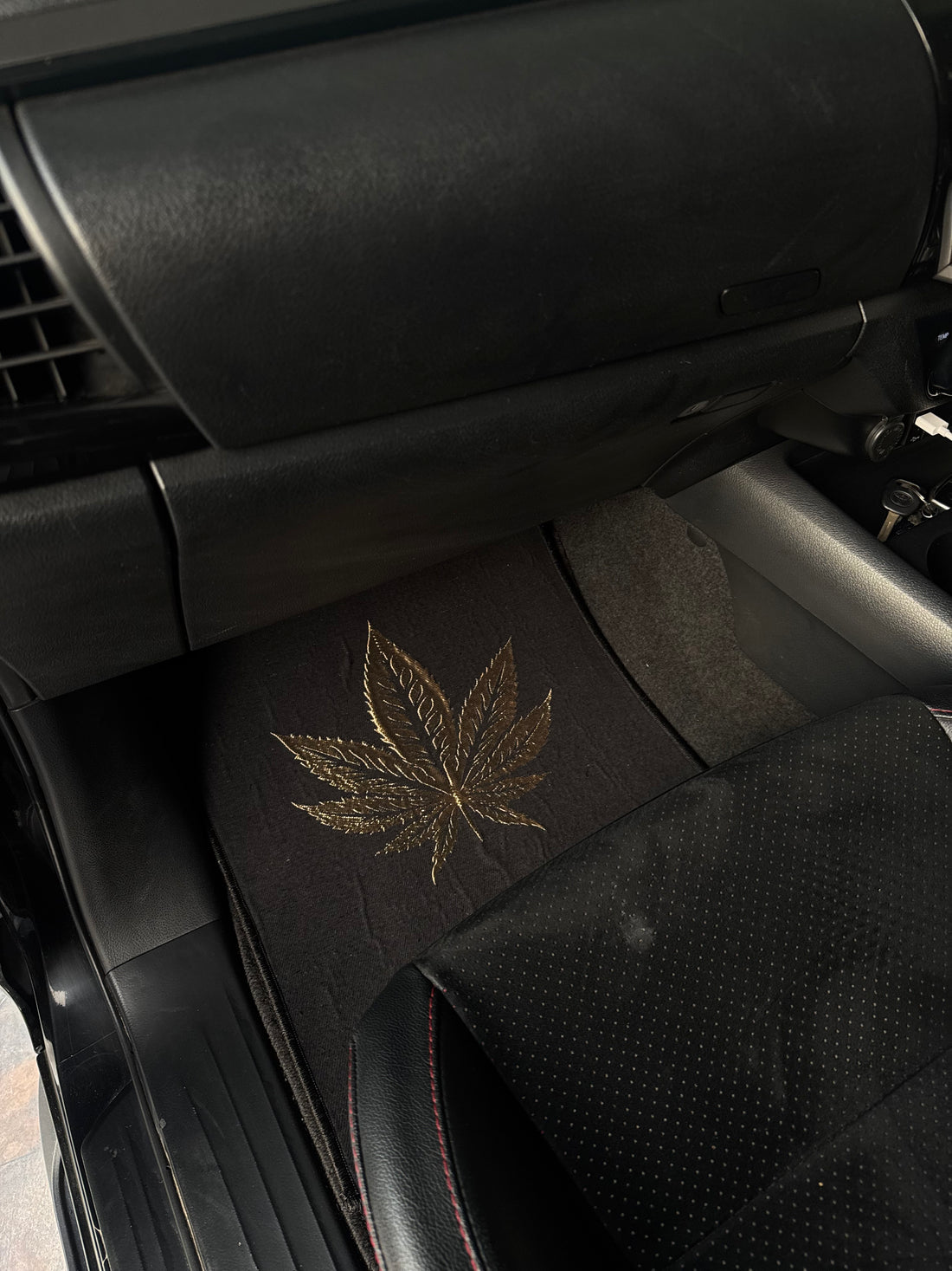 Santa Marta Gold Mats