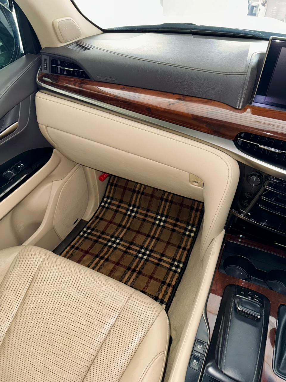 BRRY Car Rug